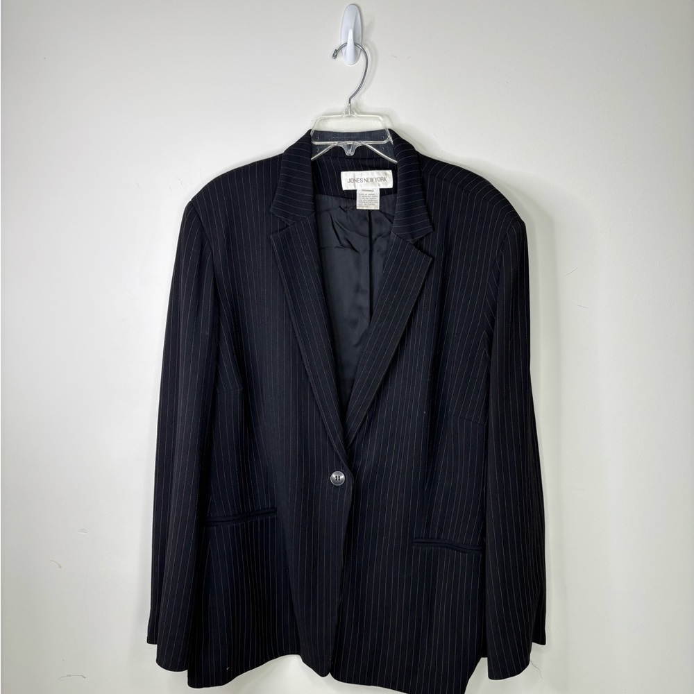 Jones NY Black Pinstripe Blazer Women Suit size 20W Single‎ Breasted